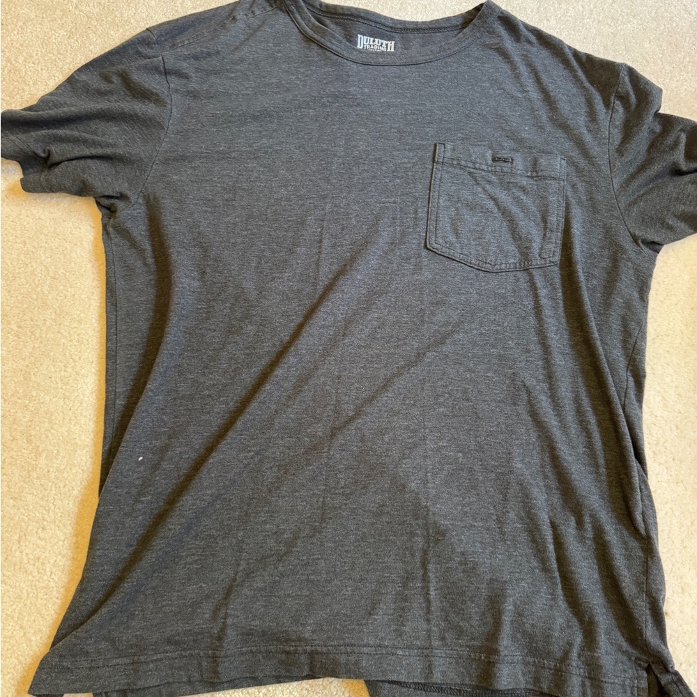 Duluth standard fit pocket shirt charcoal medium